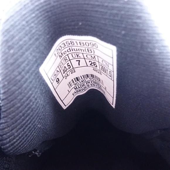 NEW Brooks Levitate GTS 5 Running Shoe 120358-1B-090 Black/Grey/White - Picture 2 of 9